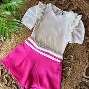 Calções com Camisola de pérolas no ombro (artigos comprados individualmente)