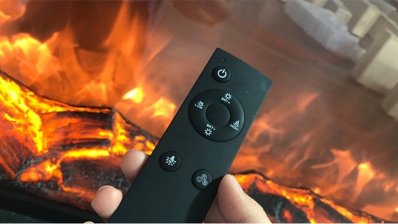 Lareira Eléctrica Embutida e Independente Modelo Etna. Lareira Interior De 3 Metros De Comprimento Com Verdadeiro Efeito De Chama Led Ajustável a 6 Níveis. Potência 750-1500w. Comandos Manuais e Controlo Remoto Incluídos. Feitos De Painéis Laminados a Fri - Image 6